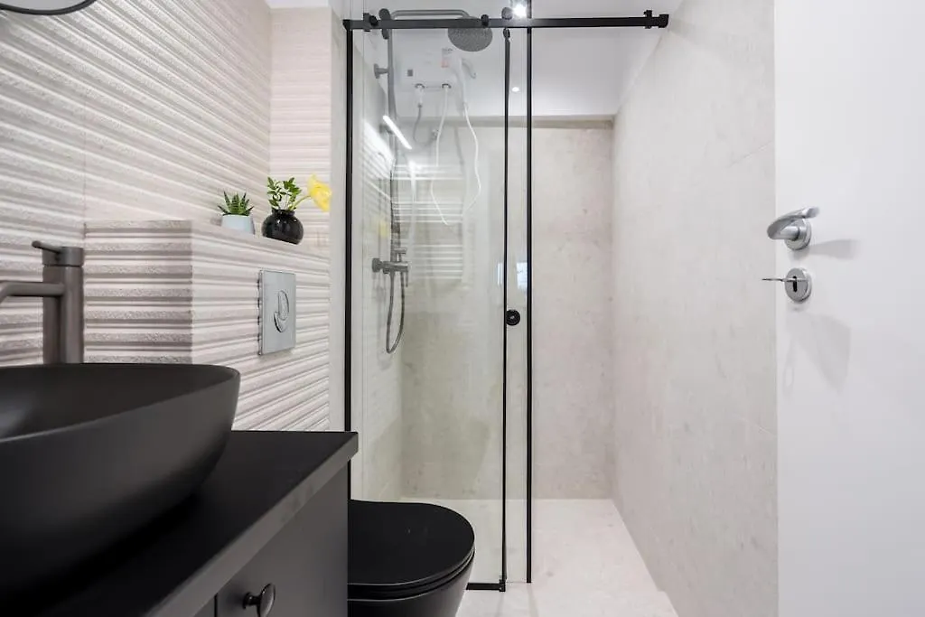 Spectacular Apartment - 4Br-Terrace - Piata Romana Bucarest Romania