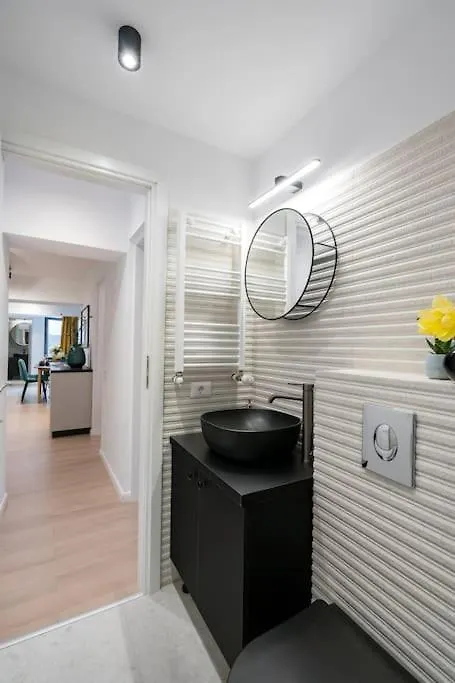 Spectacular Apartment - 4Br-Terrace - Piata Romana Bucarest 0*,  Romania