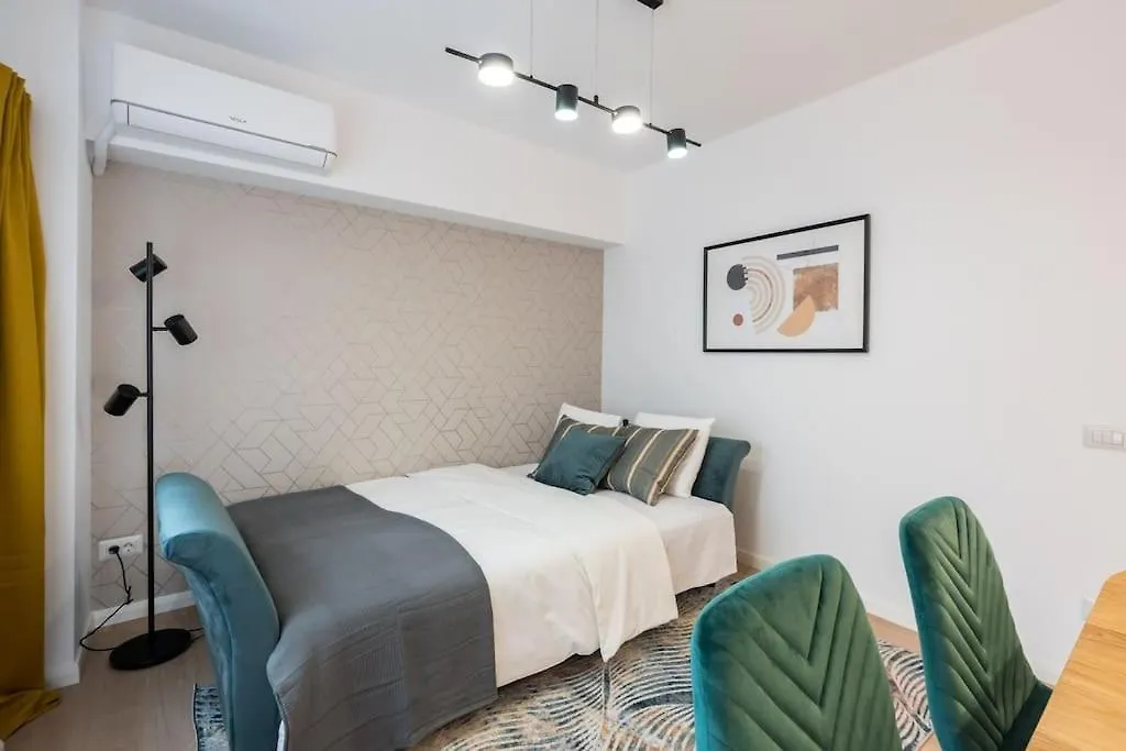 Spectacular Apartment - 4Br-Terrace - Piata Romana Bucharest Romania