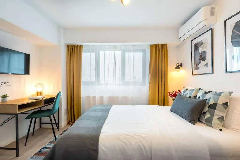 Spectacular Apartment - 4Br-Terrace - Piata Romana Bucharest